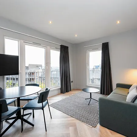 Staycity West End 4* Edimburgo