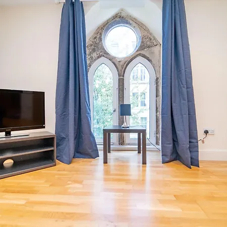 Church Appartement *