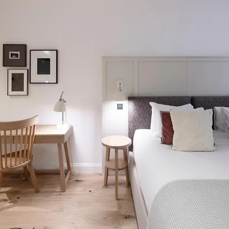 Apartahotel Cheval Old Town Chambers