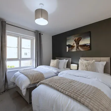 Apartment Luxury 4 Bedroom Townhouse With Free Parking Edinburgh