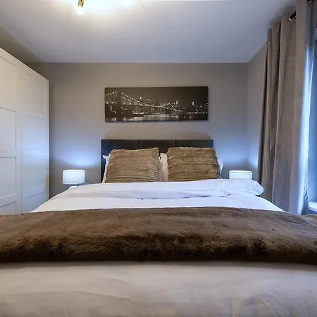 Luxury 4 Bedroom Townhouse With Free Parking Appartement Édimbourg