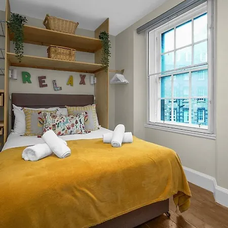 Guestready - 2Bed In Edinburgh Old Town エディンバラ