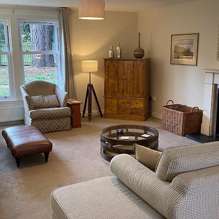 Estate At Carberry Tower *