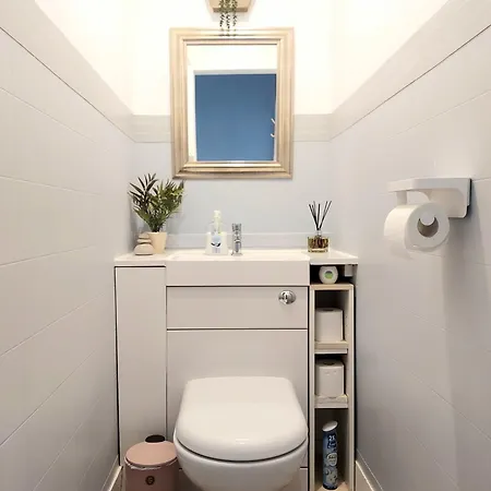 Spacious Victorian Flat In Apartamento Edimburgo