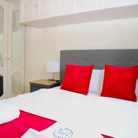 Duddingston 9 Bedroom Private House Or 9 Individual With Shared Edinburgh