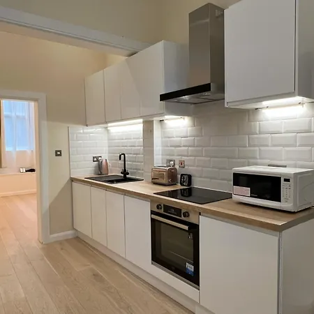 Apartment Centre 1bed Flat Near Castle & Uni Edinburgh