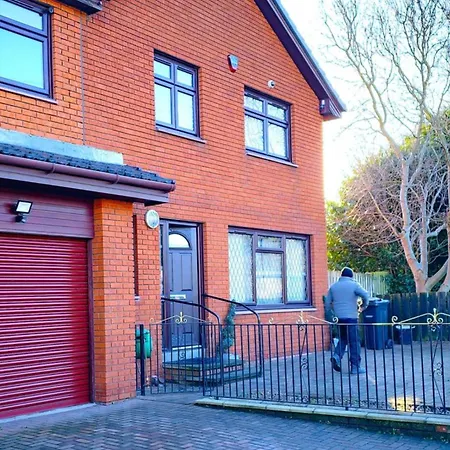 Duddingston 9 Bedroom Private House Or 9 Individual With Shared * Edinburgh