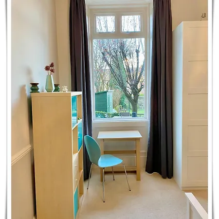 Beautifully Decorated 2bed Apt- Gem In Center アパート エディンバラ