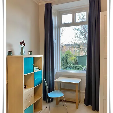 Beautifully Decorated 2bed Apt- Gem In Center