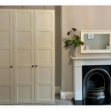 Beautifully Decorated 2bed Apt- Gem In Center エディンバラ