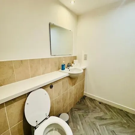 The Metro Oasis Apartment *