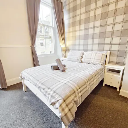 Edinburgh Backpackers Hostel - Over 18S Only Hostel *