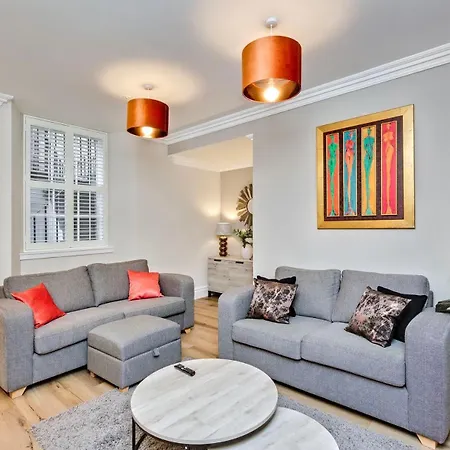 아파트 Spectacular 2 Bed, 2 Bath In Centre 에든버러