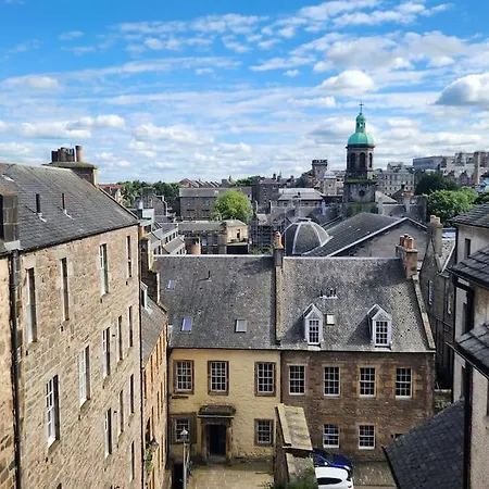 Apartment The Eyrie At Tweeddale Court - Historic Royal Mile