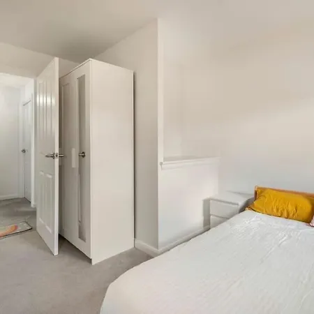 Superb Townhouse Silent Ferienhaus