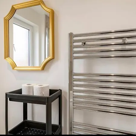 Holiday home Superb Townhouse Silent Edinburgh