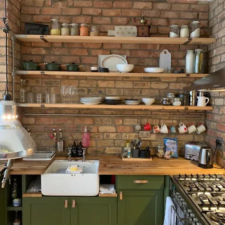 Charmingly Rustic 2bd Flat With Garden Apartment Edinburgh