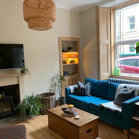 Apartment Charmingly Rustic 2bd Flat With Garden Edinburgh