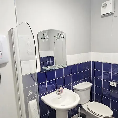 Royal Mile - Bright 2 Bedroom 爱丁堡