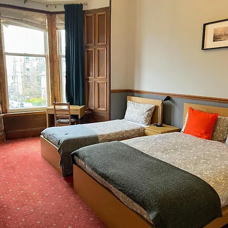 Airdenair 3* Edinburgh