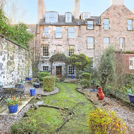 Joivy Beautiful Apartment, Private Garden, Calton Hill