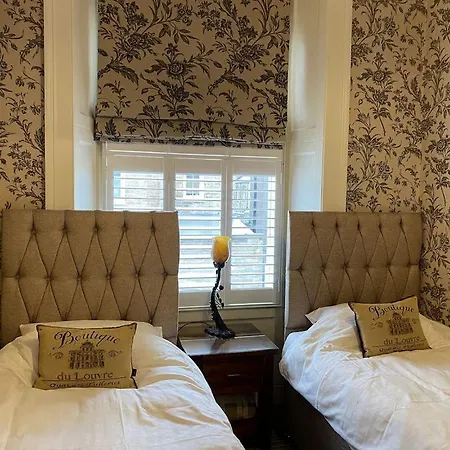 Luxury Penthouse In Edinburgh City Centre Appartement *