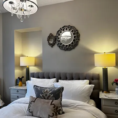 Old Town Flat شقة *