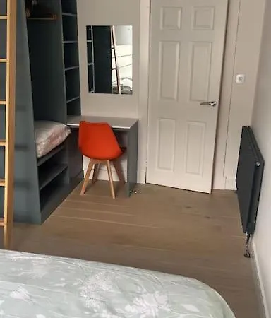 Modern Centre In Apartment