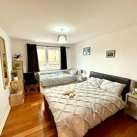 Pilrig Heights - Central - Free Parking & Fast Wifi Apartment Edinburgh