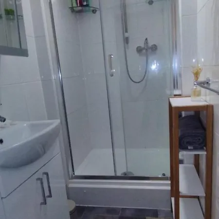 Flat In Old Town , Heart Of Flat Sleeps 6