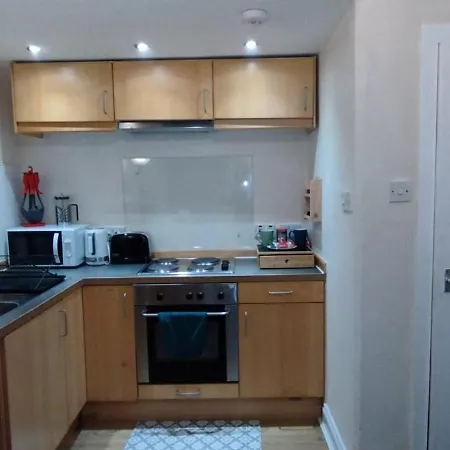 Flat In New Town , Lothian Road Heart Of Flat Sleeps 6 아파트 *