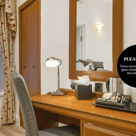 Old Waverley Hotel 3*