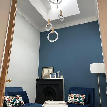 Spacious Georgian In Centre Edimburgo