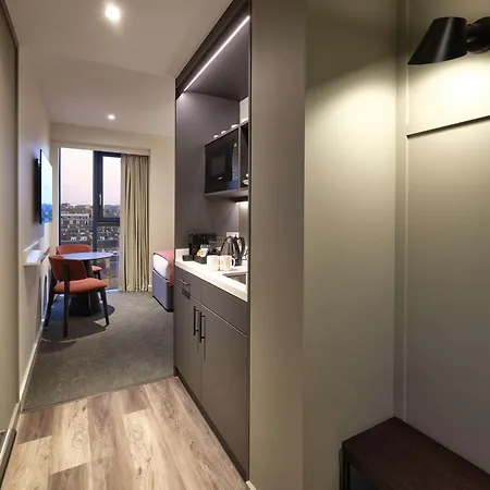 The Resident Edimburgo