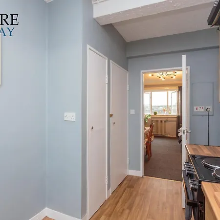 Stunning 3 Bedroom شقة