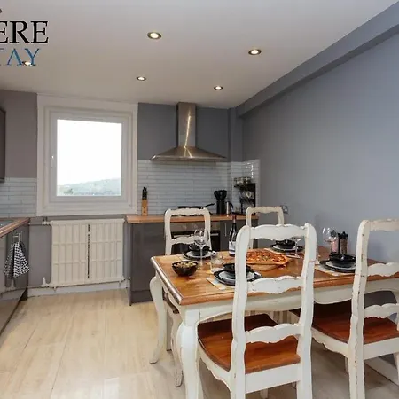 Apartamento Stylish 3 Bedroom Apartment,