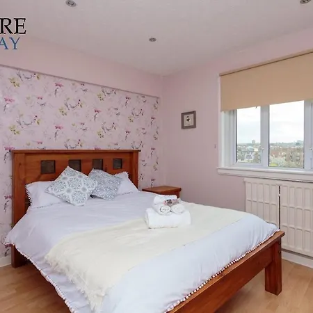 Apartamento Stylish 3 Bedroom Apartment, Edimburgo