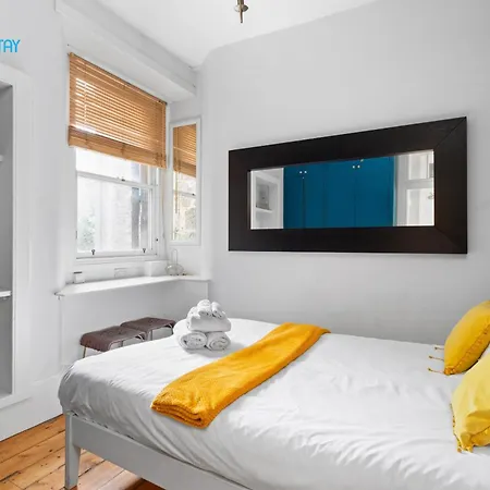 公寓 First Floor-2 Bedroom Apartment- By Holiday Homes