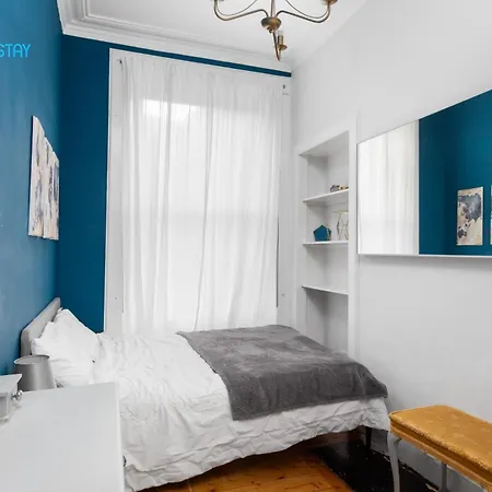 First Floor-2 Bedroom Apartment- By Homes * Edinburgh