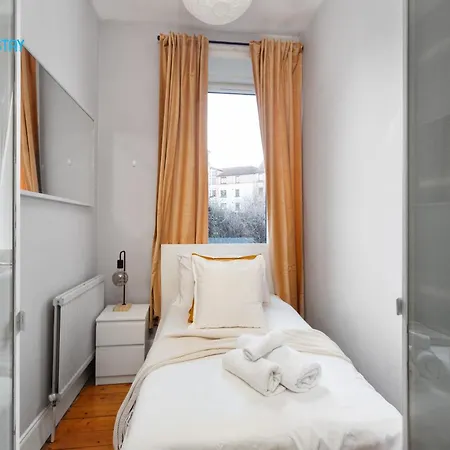 Marvellous 2 Bed *