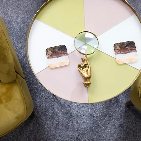 Stylish 2-bedroom Old Town Next To Royal Mile Апартаменты *