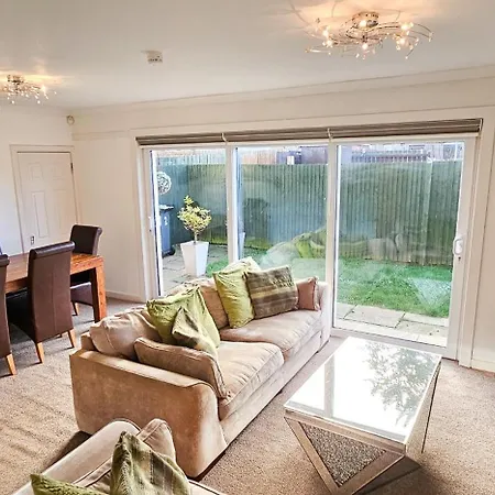 Dochart 3 Bedroom - *