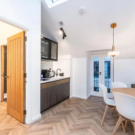 The Coach House Edinburg