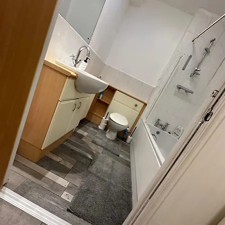 Floor Apartment *