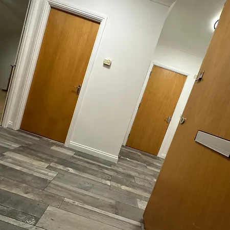 Floor Apartment Edinburgh
