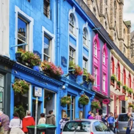 Modern 2 King Size Bed Flat Free Parking Apartment Edinburgh
