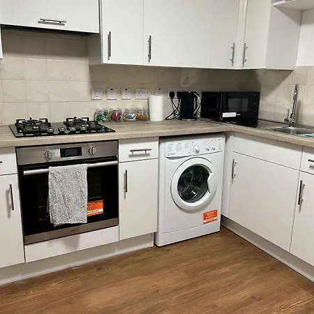 Charming Away From Home! Apartment *