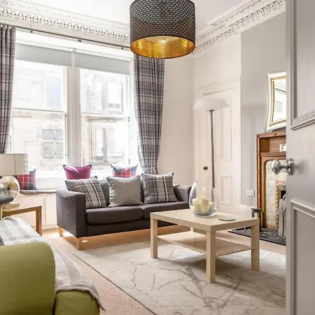 Apartamento Spacious 3 Bed In Marchmont Edimburgo
