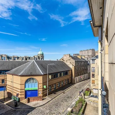 Modern 2 Bedroom In Centre * Edimburgo