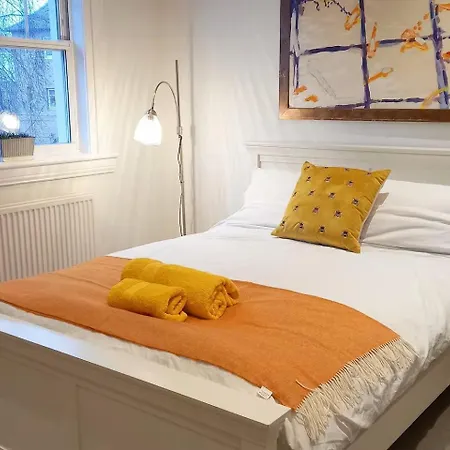 Peace In The Homestay Edinburgh